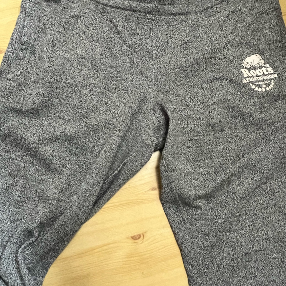 Roots Heather Gray Athletic joggers size Adult XL